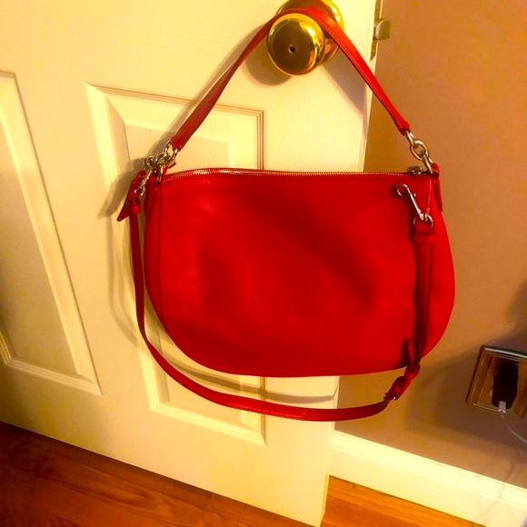 A lovely new Coach bag with tag - Picture 3 of 15
